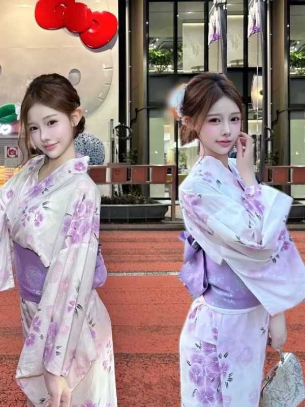 Photography Young - ชุดถ่ายภาพสไตล์กิโมโนแบบดั้งเดิมของญี่ปุ่นสำหรับหญิงสาว รุ่นปรับปรุงใหม่ของชุดคลุมอาบน้ำ ทำจากวัสดุโพลีเอสเตอร์