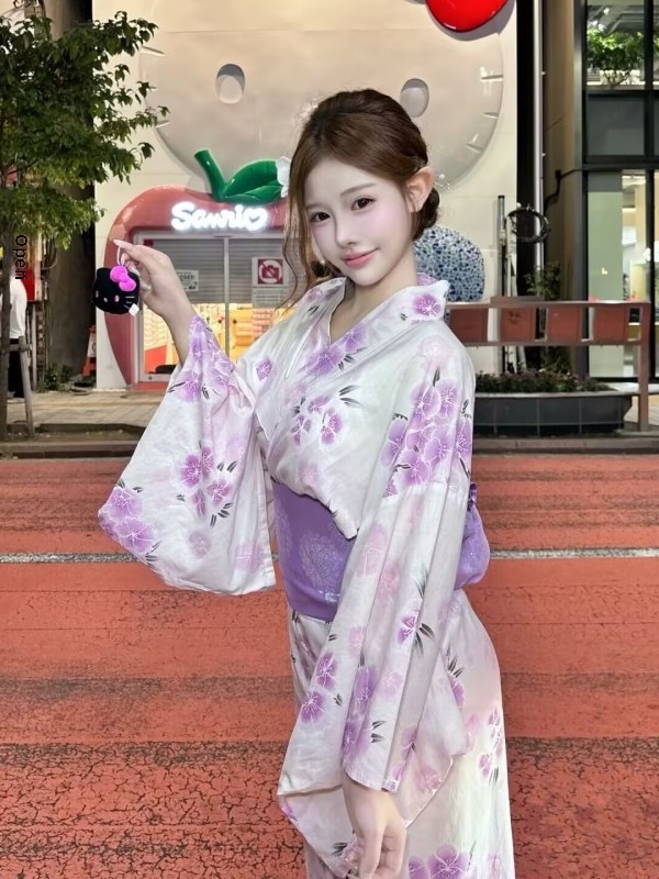 ชุดถ่ายภาพสไตล์กิโมโนแบบดั้งเด - Photography Young บทวิจารณ์และราคา